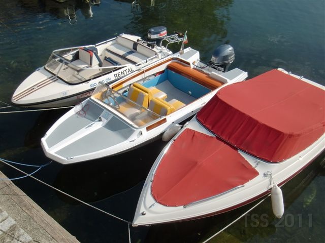 Motorboote bei TSS...