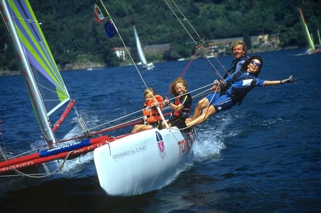 a001.jpg - Copyright since 2001 Tomaso Sail & Surf / http://www.tomaso.com / info@tomaso.com
