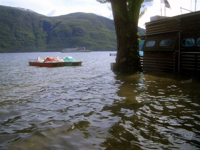 Hochwasser zum Saisonstart 2009...