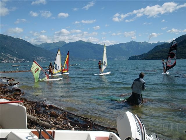 CIMG1821.JPG - Und wieder Holz vor der Hütte...