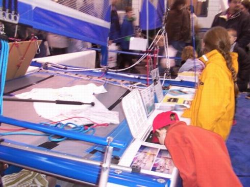 Am Stand von TOMASO SAIL & SURF auf der CFT 2001 in Freiburg