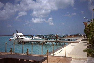 SPEEDBOAT